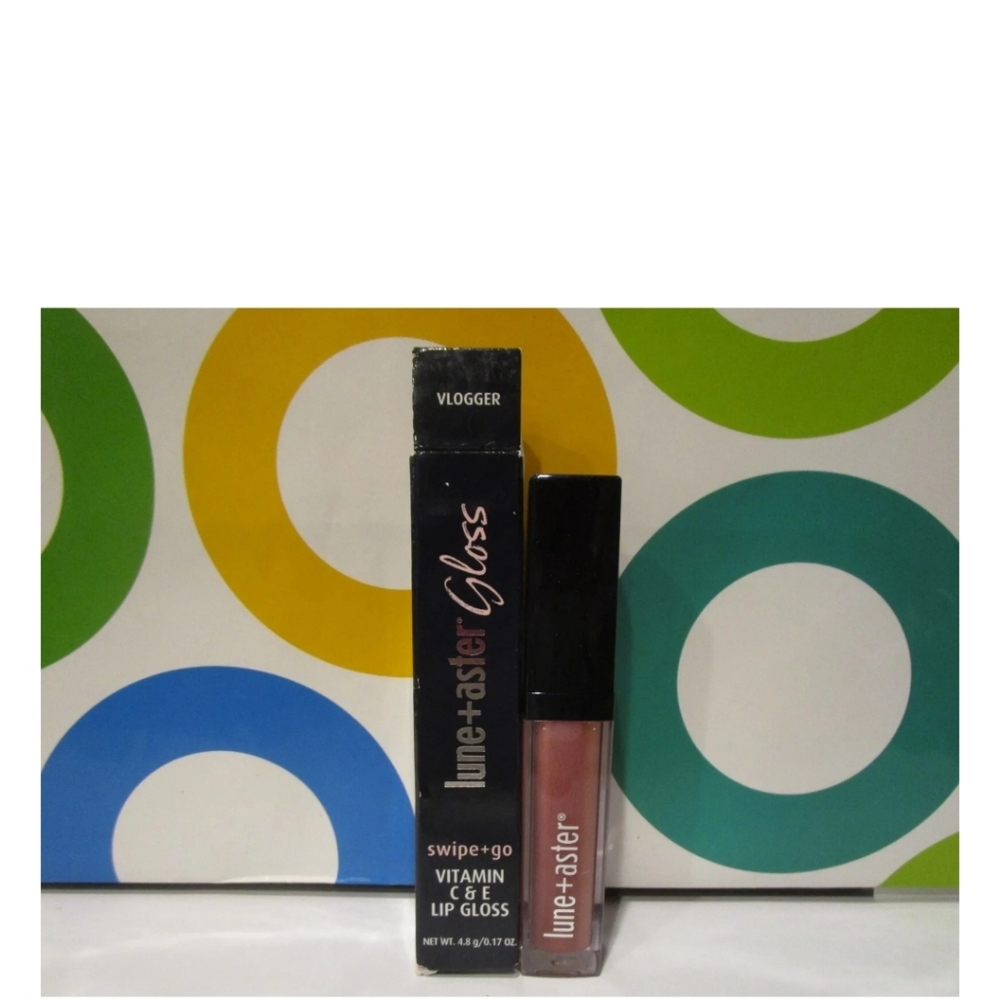 Vlogger lune+aster Gloss Swipe+Go